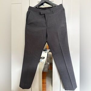 Banana Republic Men’s Slim Performance Pant: 32W 30L